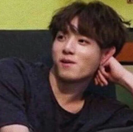 😏 Стикер «БЭТЭЭС (BTS)» для Telegram