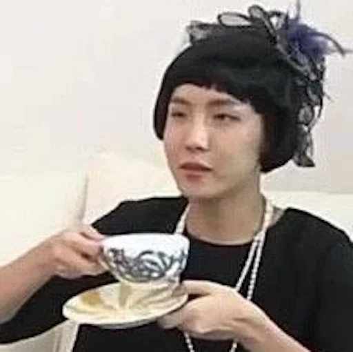 ☕️ Стикер «БЭТЭЭС (BTS)» для Telegram