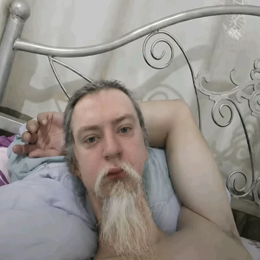 👨‍🦳 Стикер «burda 88» для Telegram