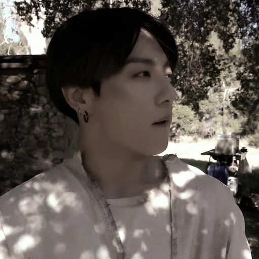 ▪ Стикер «jungkook bts» для Telegram