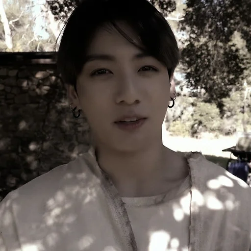 ▪ Стикер «jungkook bts» для Telegram