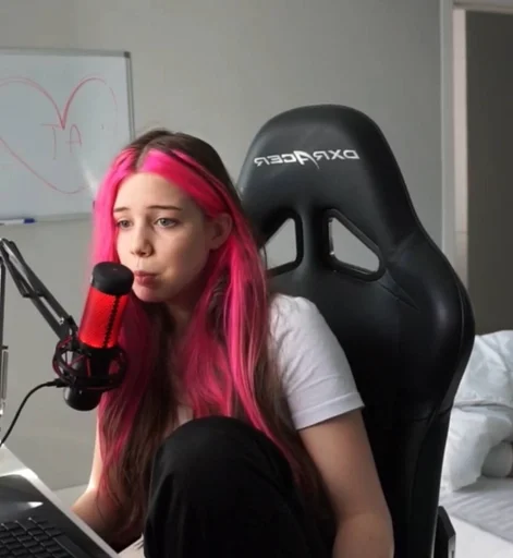 😿 Стикер «twitch band» для Telegram