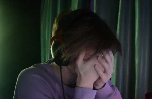😩 Стикер «twitch band» для Telegram