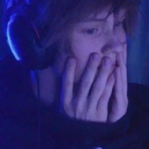 🥶 Стикер «twitch band» для Telegram