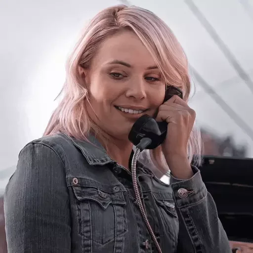 😇 Стикер «camille oconnell» для Telegram