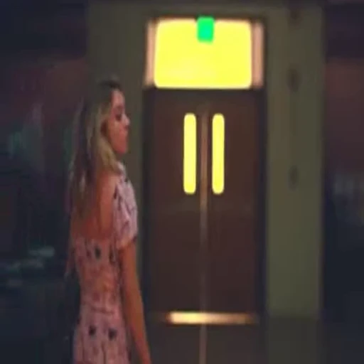 😐 Стикер «Cassie Howard» для Telegram