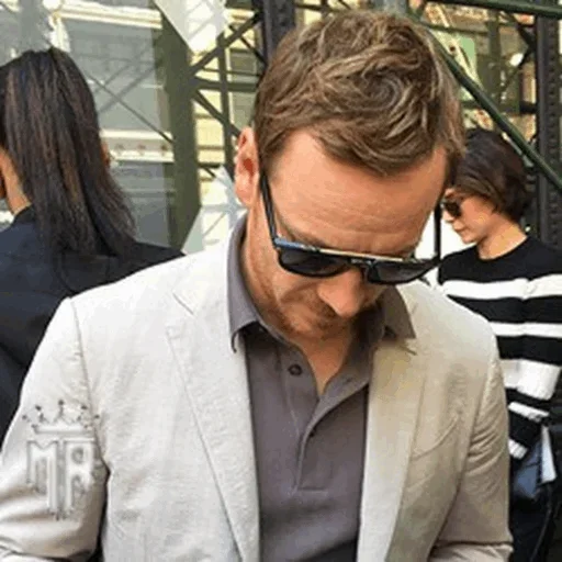 😜 Стикер «Michael Fassbender» для Telegram