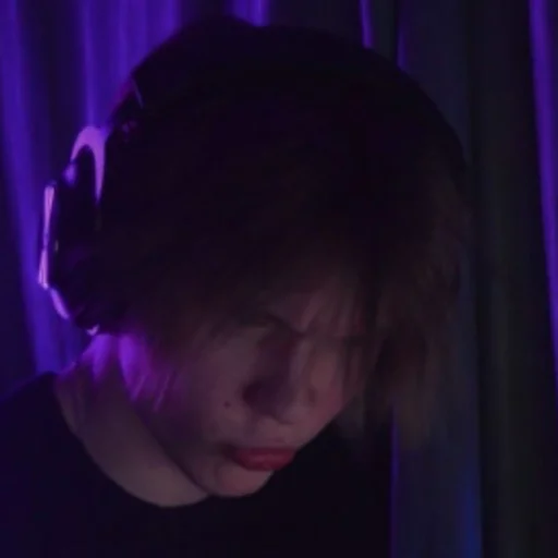😤 Стикер «Deepins02» для Telegram
