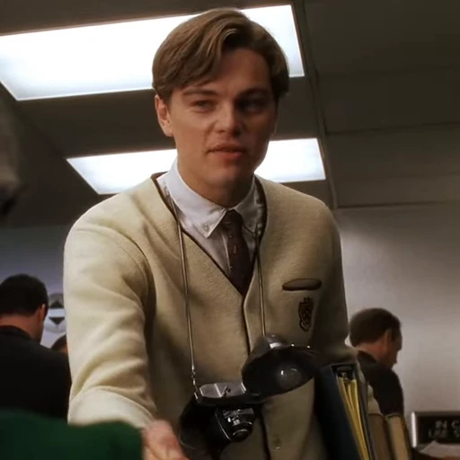 🤝 Стикер «Catch me if you can» для Telegram