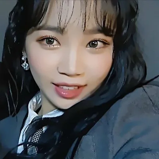 🫦 Стикер «Chaewon» для Telegram