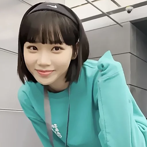 🫦 Стикер «Chaewon» для Telegram