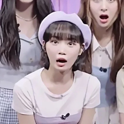 🫦 Стикер «Chaewon» для Telegram