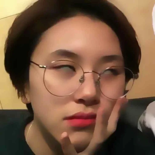 ☠️ Стикер «chaeyong» для Telegram