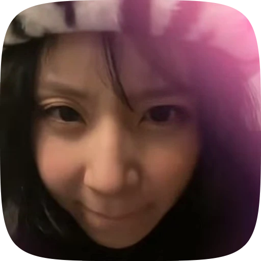 🎡 Стикер «chaeyong» для Telegram