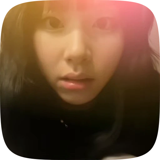 🎡 Стикер «chaeyong» для Telegram