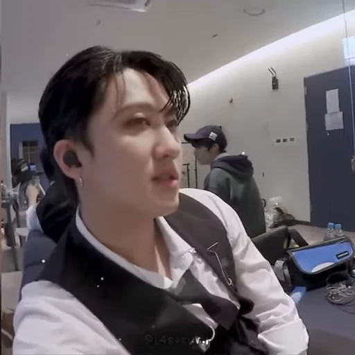 🕊 Стикер «Changbin» для Telegram