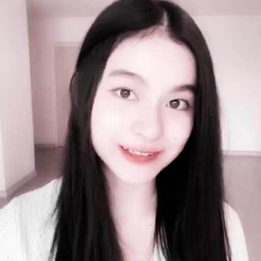🤍 Стикер «Chanikarn» для Telegram