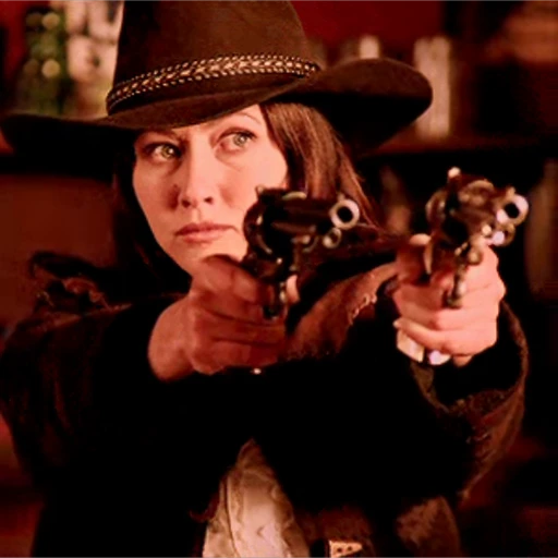 🔫 Стикер «Charmed» для Telegram