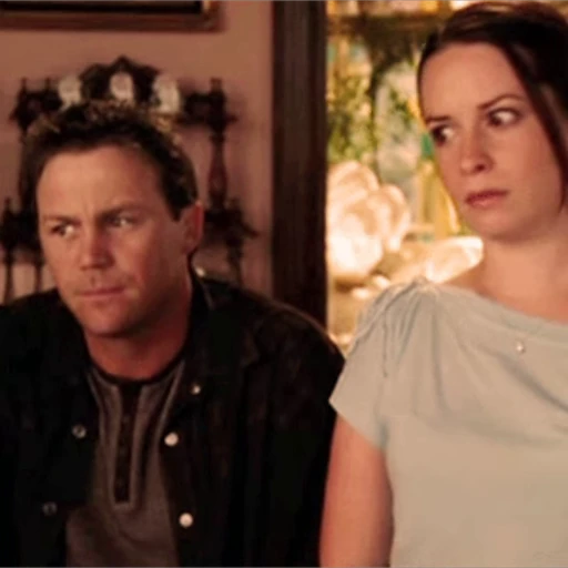 🤨 Стикер «Charmed» для Telegram