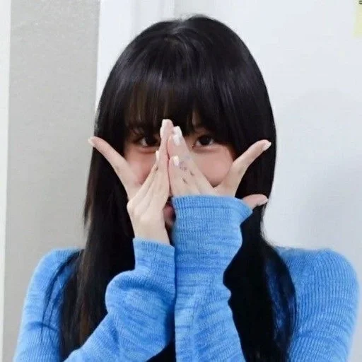 🦋 Стикер «chayeong» для Telegram