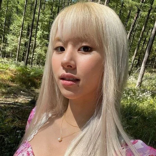 🦋 Стикер «chayeong» для Telegram