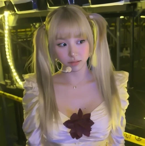 🦋 Стикер «chayeong» для Telegram