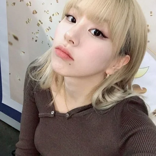 🦋 Стикер «chayeong» для Telegram
