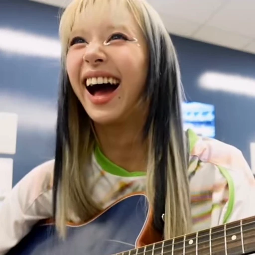 🍦 Стикер «chaeyoung Сон Чеен» для Telegram