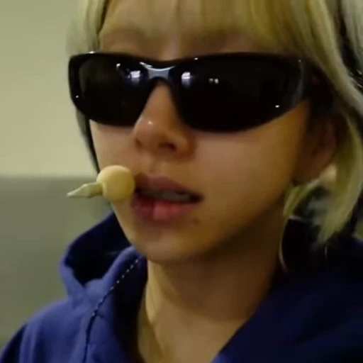 🍦 Стикер «chaeyoung Сон Чеен» для Telegram