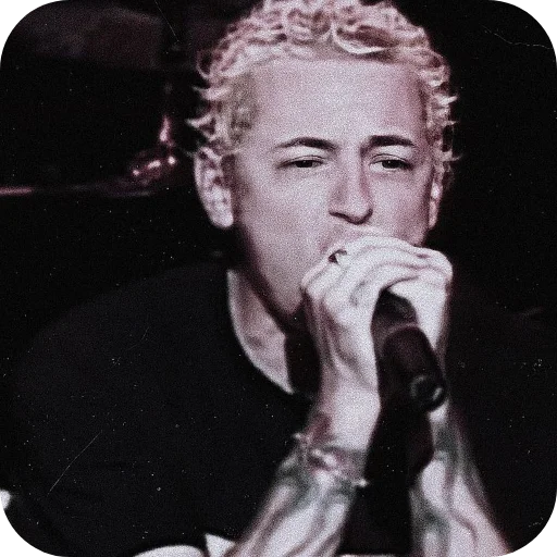🎤 Стикер «Chester Bennington» для Telegram