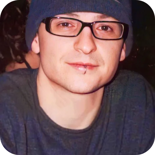 🙂 Стикер «Chester Bennington» для Telegram