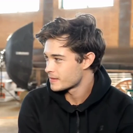 ➖ Стикер «Francisco Lachowski» для Telegram