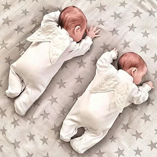 😚 Стикер «Children» для Telegram