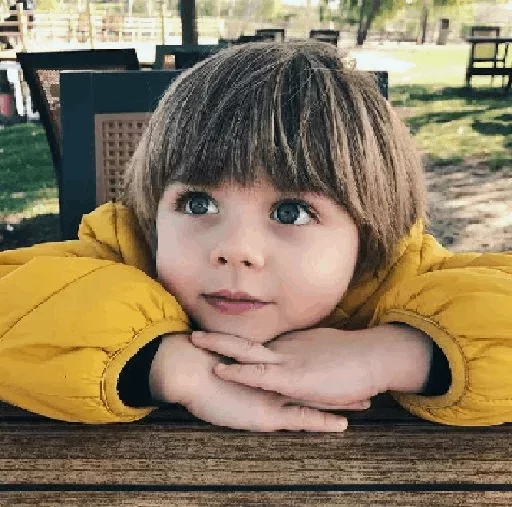 😛 Стикер «Children» для Telegram