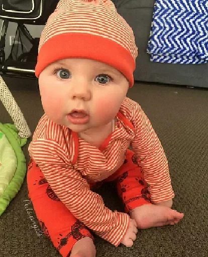 😔 Стикер «Childs and Life» для Telegram