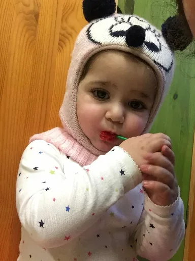 😣 Стикер «Childs and Life» для Telegram