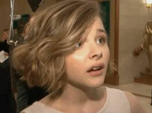 🧐 Стикер «chloe grace moretz» для Telegram
