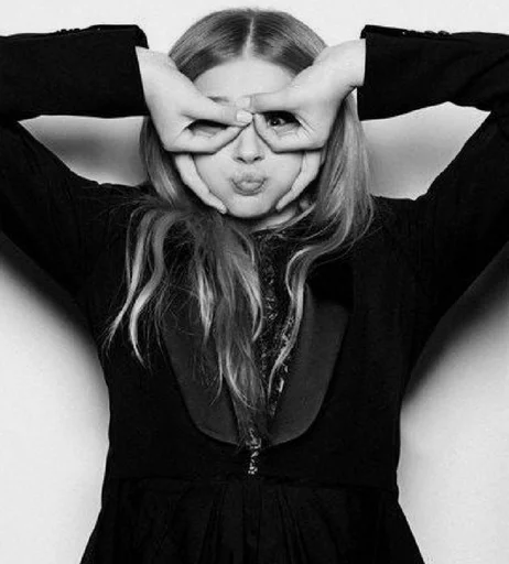 👌 Стикер «chloe grace moretz» для Telegram
