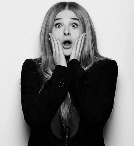 😱 Стикер «chloe grace moretz» для Telegram