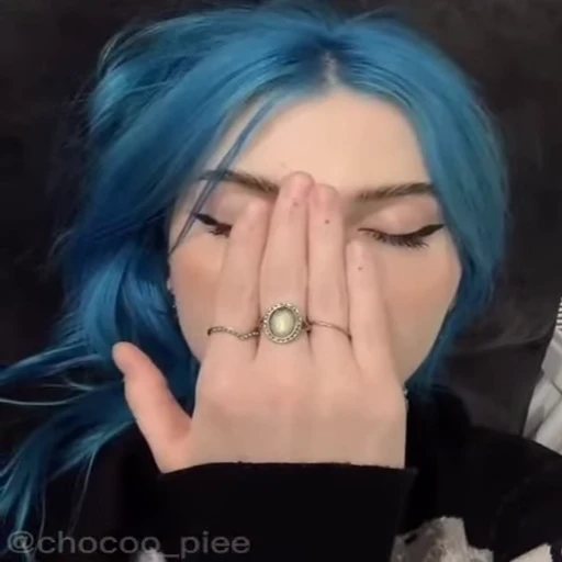 😑 Стикер «аnnfigma» для Telegram