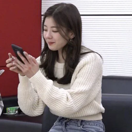 🌾 Стикер «Itzy Lia» для Telegram