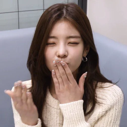 🌾 Стикер «Itzy Lia» для Telegram