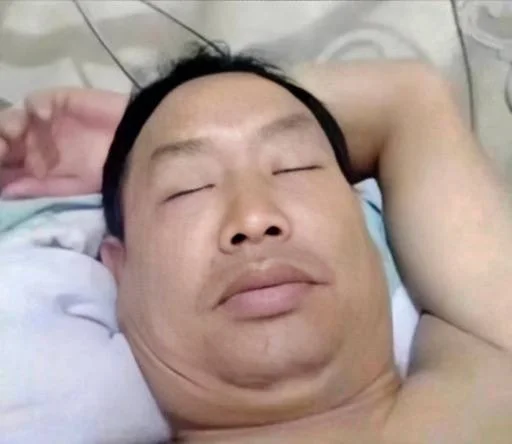 😴 Стикер «TG效果最强电话短信轰炸» для Telegram