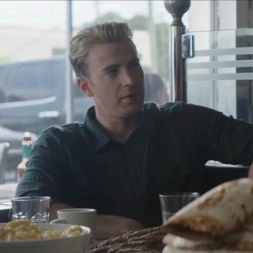 🌎 Стикер «Chris Evans» для Telegram
