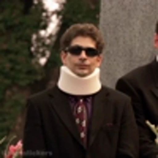 😎 Эмодзи «Christopher Moltisanti» для Telegram