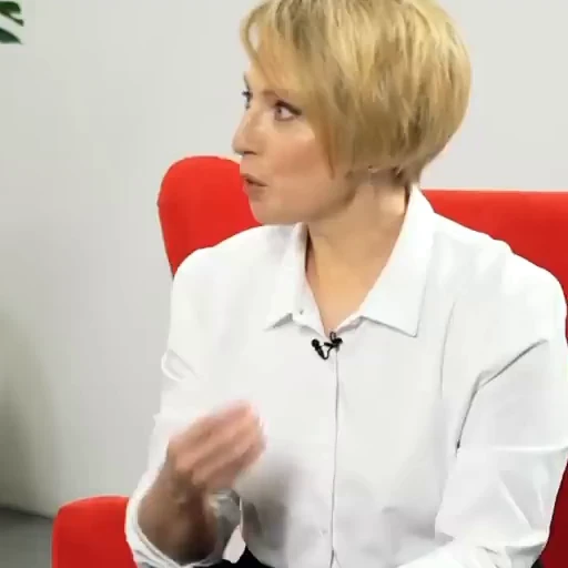 ☝️ Стикер «Яна Чурикова» для Telegram