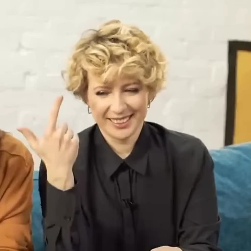 ☝️ Стикер «Яна Чурикова» для Telegram