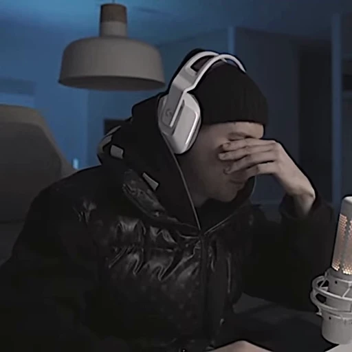 😑 Стикер «Цинус» для Telegram