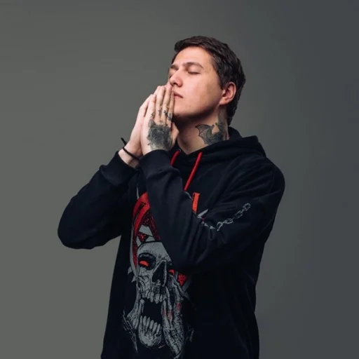 🙏 Стикер «cmh 228» для Telegram