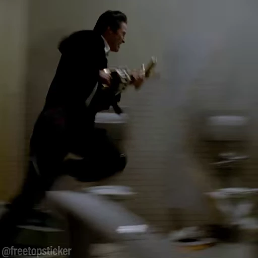 🏃‍♂️ Стикер «Constantine» для Telegram